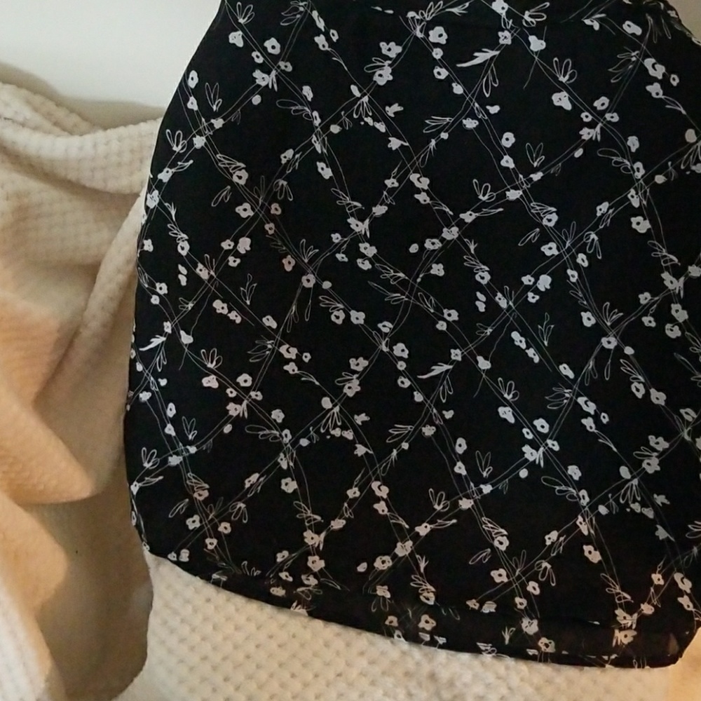Hillard and Hanson skirt